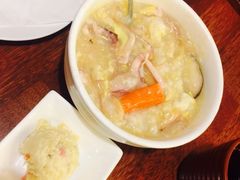 -玛格萝妮比萨屋(四平店)