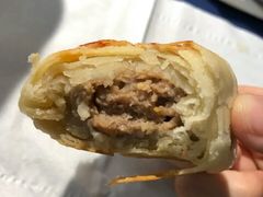 鲜辣肉月饼-海曙西区老大房(孝闻街店)
