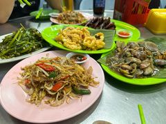 -明记烧鱼美味店