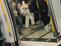 -北京大学东门(地铁站)