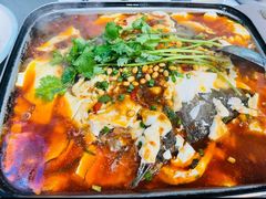 -邹胖哥好好吃餐馆(荔波美食街店)