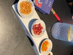 前菜四小碟-凤凰湘语·海派湘菜(浦东旗舰店)
