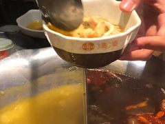-湊湊火锅·茶憩(杭州湖滨银泰in77店)