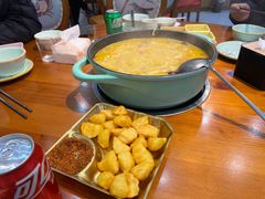 -休记光头香辣蟹干锅(绵竹店)