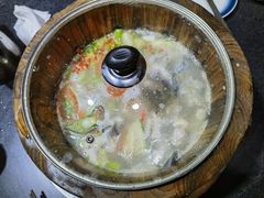 -秋语木桶鱼.酸菜鱼(开发区火车站店)