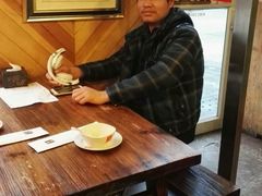 -管氏翅吧(中关村店)