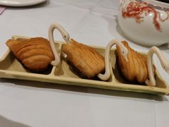榴莲千丝酥-稻香酒家·34年老字号·港式粤菜(汉街店)