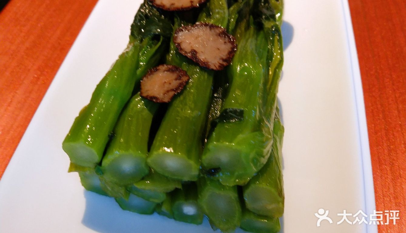 里面的馅儿肉香味十足。现在这种情况下
