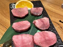 上等牛舌-炼火烤肉店