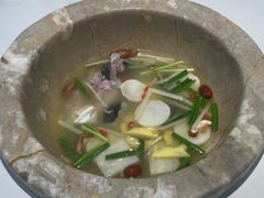 -七采菌园·野生菌石锅鱼(环城北路店)