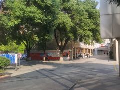 -南昌现代外国语学校