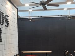 -麦当劳(深圳北站高铁店)