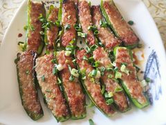 煎酿尖椒-河边私房菜