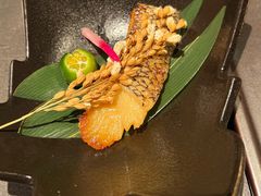 -铭牛烧肉·和牛海鲜自助(高新月牙湖店)