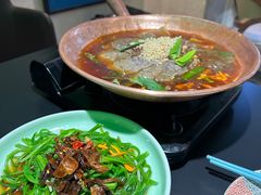 -桥边小楼·手工云南菜·古城观景小楼