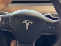 -TESLA 特斯拉(北京南四环中路特斯拉中心)