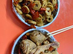 -梁老三麻辣鸡头(汝河小区店)