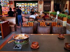 大堂-诺敏塔拉奶茶-布里亚特包子-手把肉(锦都会店)