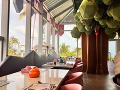 -水桶王国主题餐厅·聚会·生日派对·亲子活动·家庭套餐(亚龙湾希尔顿店)