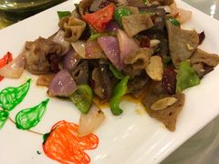 -马尔龙新疆饭店·清真(瑞景店)