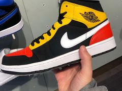 -Air Jordan(世贸天阶店)