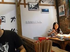 大堂-老三样·美食研究中心(世贸路店)