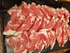 -老牌坊云南鱼豆花火锅(爱建店)
