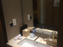 -上海中航虹桥机场泊悦酒店