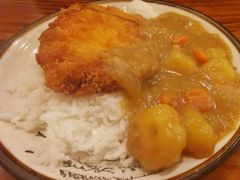 猪扒咖喱盖饭-百步拉面