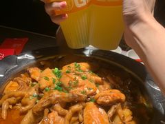 -胖哥俩肉蟹煲(华贸店)
