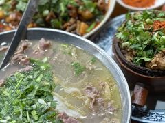 -杨三娘跷脚牛肉(羊子山西路店)