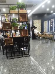 -藤野造型·烫·染发型设计店
