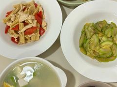 -优护佳医护级月嫂(和睦家浦西店)