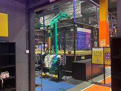 -Tenker Club弹刻极限主题公园 · 蹦床 · 团建 · 生日派对(大关店)