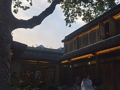 -鲤院·新中式美学·庭院餐厅(夫子庙店)