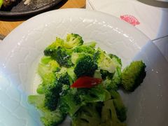 西兰花-俄士厨房(万松园店)