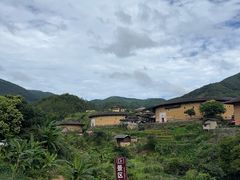 -初溪土楼群