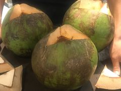 -东椰·海南椰子鸡火锅(朝阳门店)