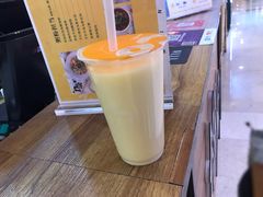 芒果欧蕾-CoCo都可(湖滨银泰店B区店)