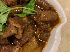 闷牛腩萝卜-中恒华茶楼(牌坊店)