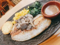 蘑菇香煎鱼-萨莉亚意式餐厅(国展天虹店)