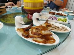 -大鸭梨烤鸭店(金顶街店)