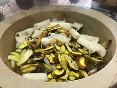 石锅野生菌-双喜农庄·菌香园(安居家园店)