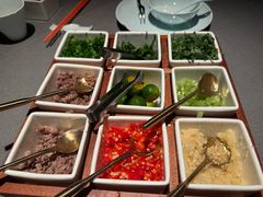 -左庭右院鲜牛肉火锅黑金店(陆家嘴中心店)