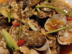 -杨氏青龙虾·吃蟹季(金盛路总店)