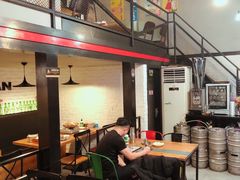 大堂-富乐满韩国正宗炸鸡韩国料理(虹泉路店)