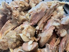 手抓羊肉-撒拉花儿·新疆菜·清真(太阳宫店)