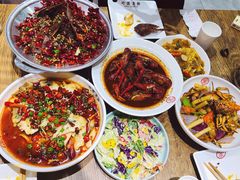 -叶派龙虾•招牌香辣蟹·海鲜(中海国际店)