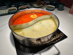 -椰子湾·海南火锅·糟粕醋·椰子鸡(正大广场店)