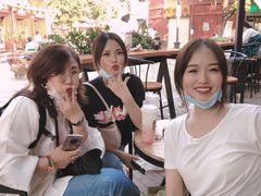 -霸王茶姬(南强街店)